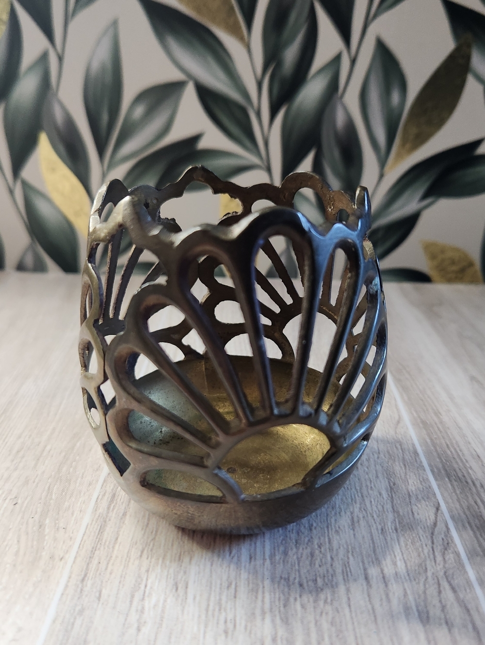 Vintage Pier 1 Brass Votive Candle Holder India Scalloped Lotus Design 3.25"